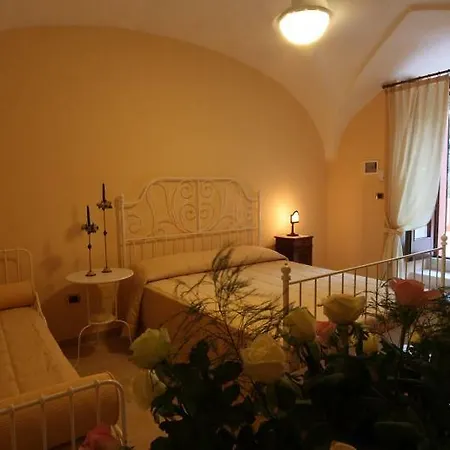 בית אירוח Ippocastano *